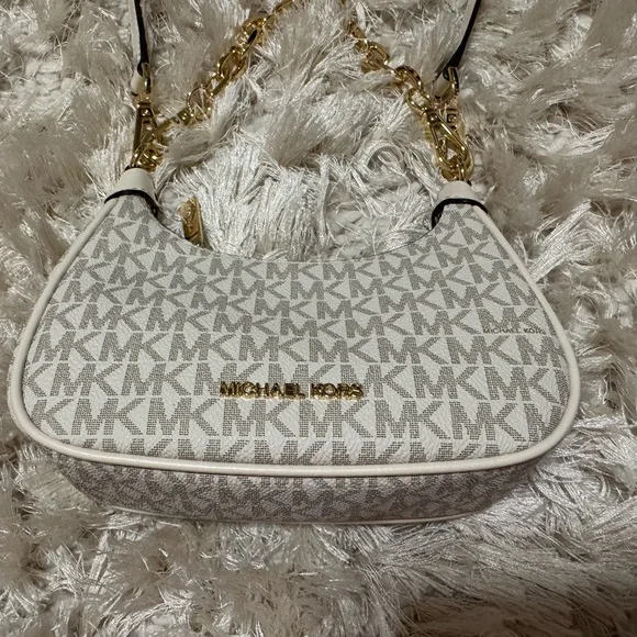 ✨NEW MICHAEL MICHAEL KORS Beige Monogram Mini Cora Crossbody Bag ✨ - Picture 10 of 13
